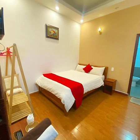 Holly Hostel Далат Екстер'єр фото
